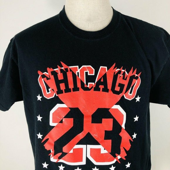 Gildan Chicago 23 T Shirt Size Large Red Black - Picture 3 of 7